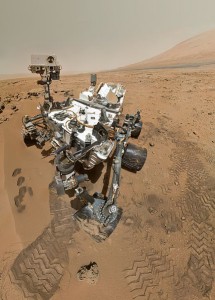 PIA16239_High-Resolution_Self-Portrait_by_Curiosity_Rover_Arm_Camera